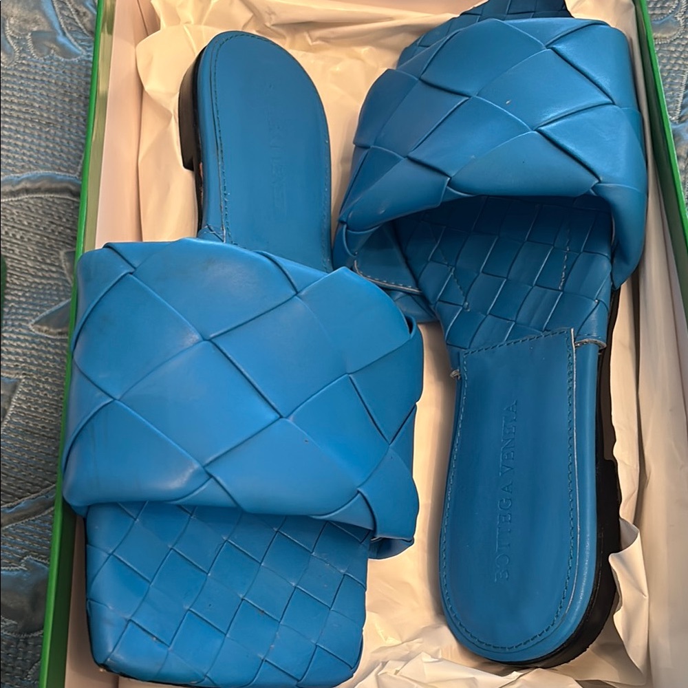 Bottega Veneta Blue Women Sandals - Picture 2 of 2